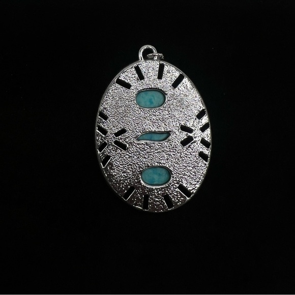 Sarah Coventry Faux Turquoise Pendant - Picture 2 of 3